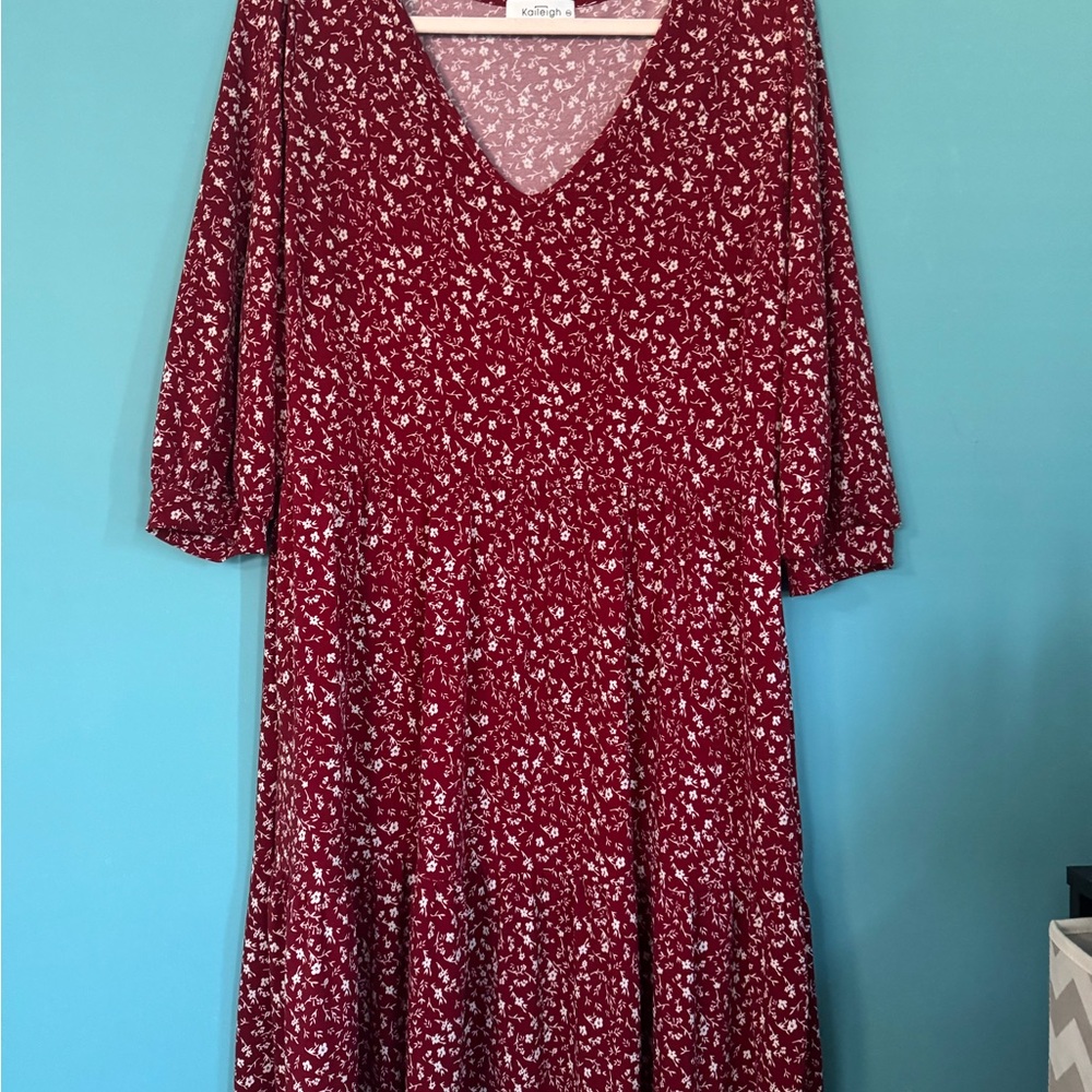 Kaileigh Burgundy Floral Long Sleeve Dress
